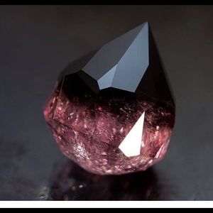 Meet your Posher, Khalila